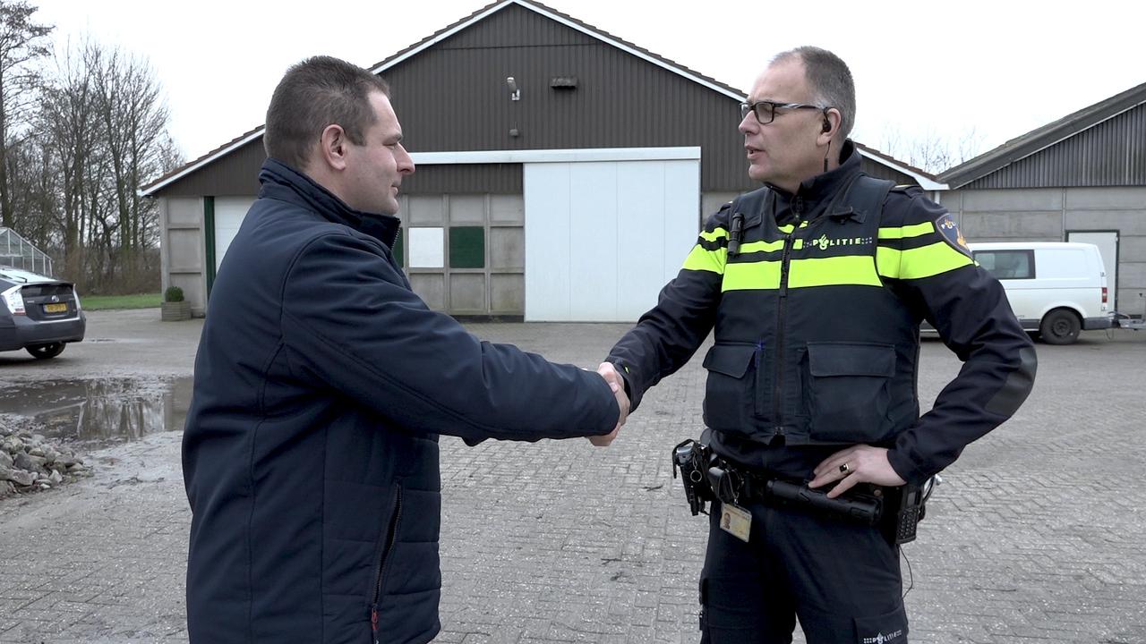 Afbeelding bij video: Ondernemer Corné en wijkagent Jaap werken samen tegen georganiseerde criminaliteit