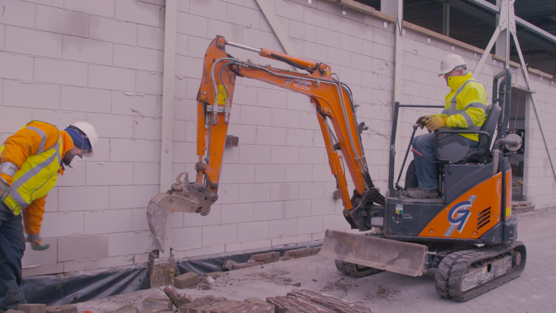 Afbeelding bij video: Inspiratievideo: Gezond en veilig werken bij Groenen Groep Veldhoven